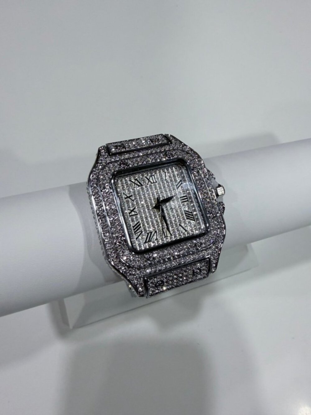 Men’s Diamond Watch Iced Out Watch - Picture 3 of 7